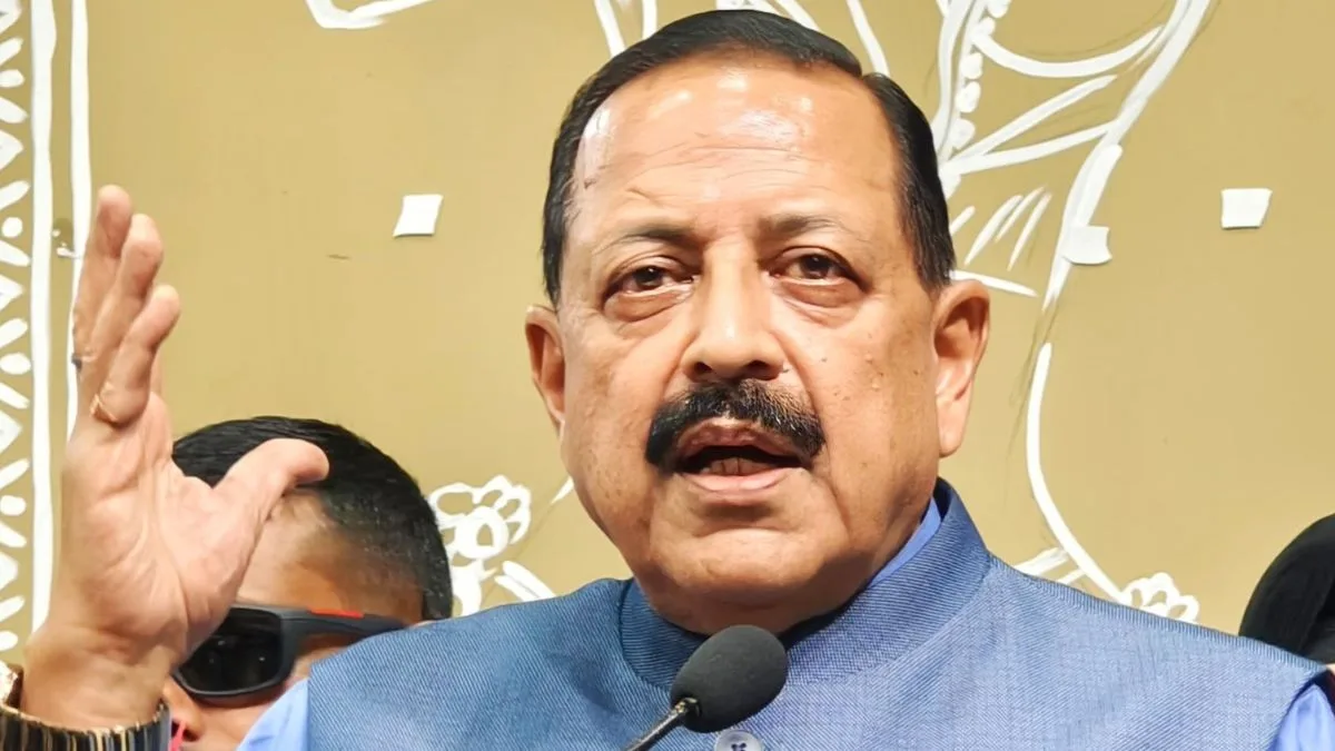 Union Minister Dr. Jitendra Singh speaks at ATL Sarthi launch.