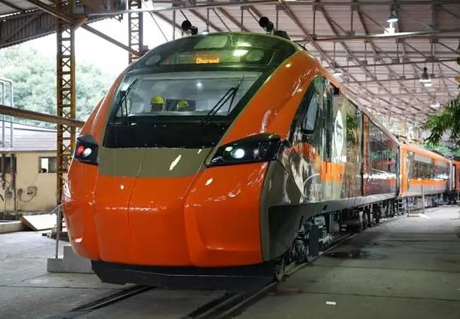 Vande Bharat Sleeper Train visuals and features